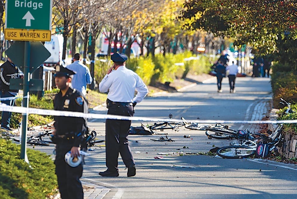 Truck driver kills eight in New York - Altoona Mirror
